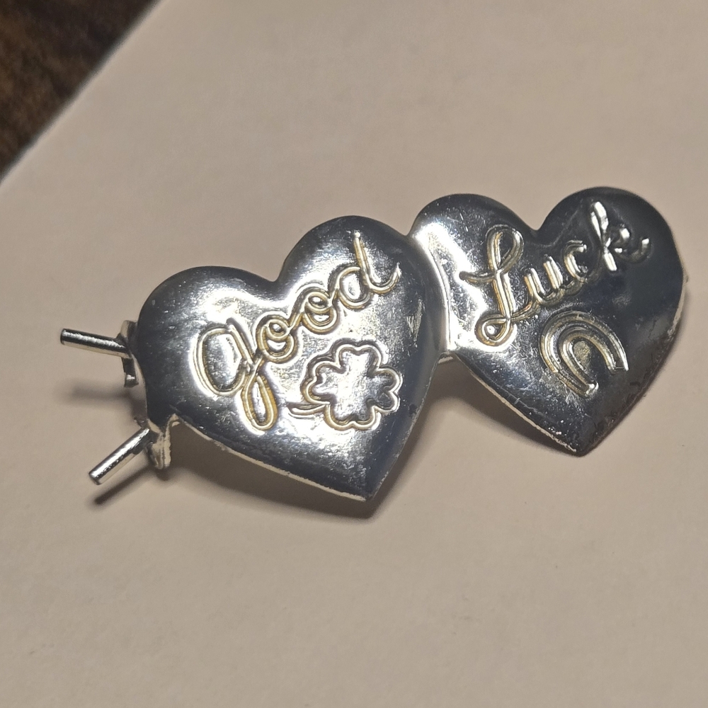 Silver Toned 'Good Luck' Heart Brooch/Barrette - Picture 3 of 6